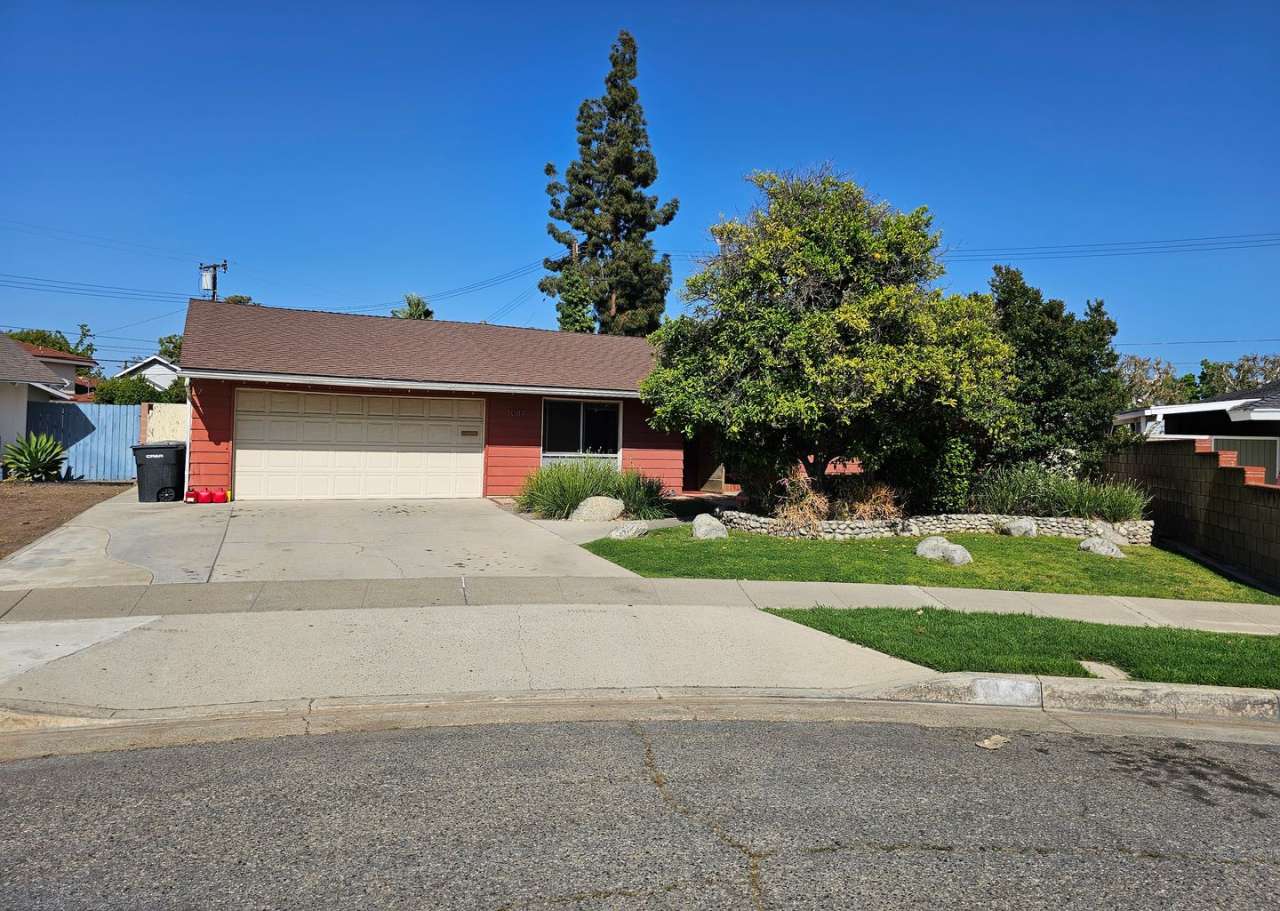 1087 N Greengrove - RESERVED