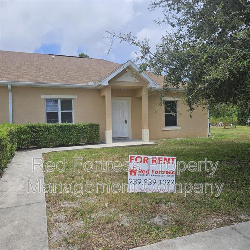 19251 Tangerine Rd