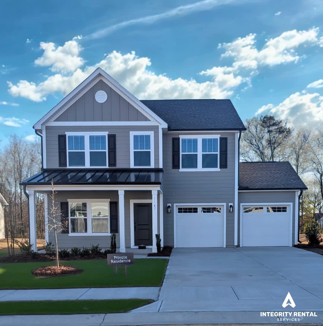 Brand New 4 BD Home in Stonebridge Fairways- Available NOW!
