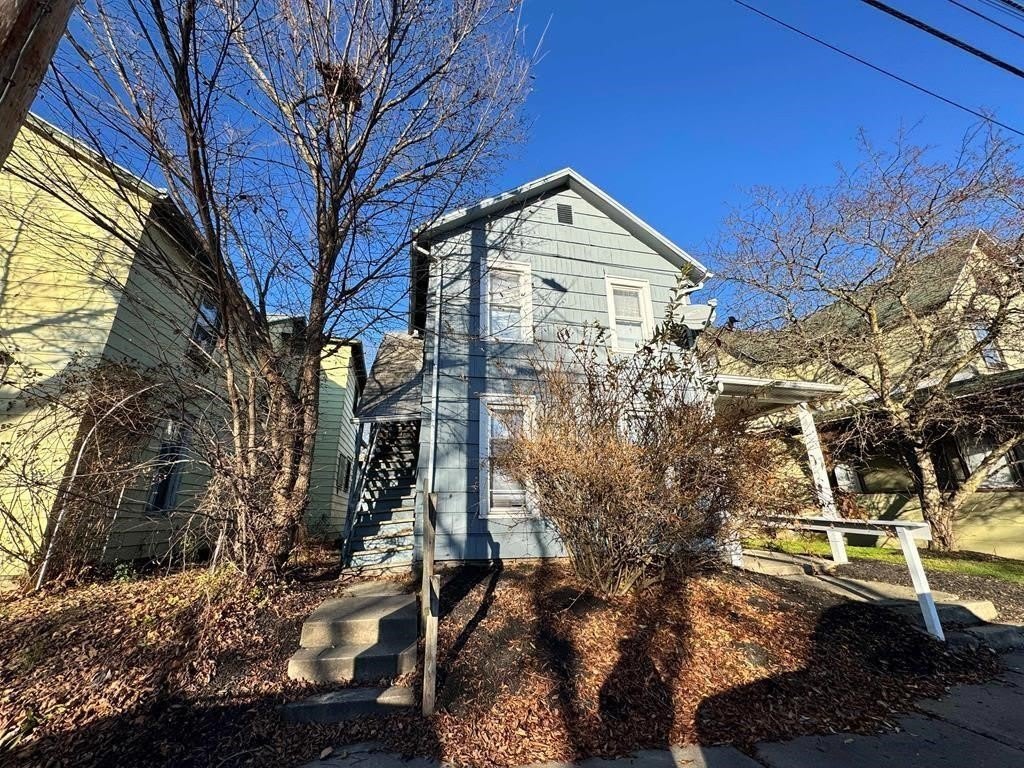 339 E Market Street Ext unit: Upper