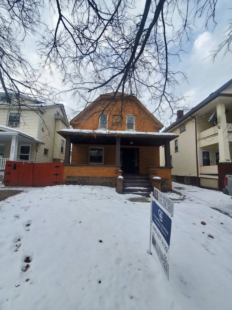 Charming 3-Bedroom Home Offering Comfort, Space  Modern Updates