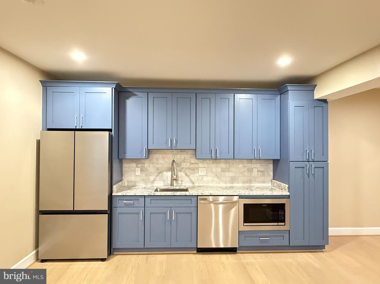 9316 STONEY RUN Place