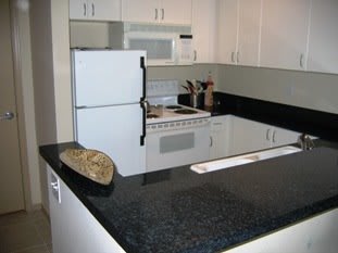 Great Studio Condo unit right between Capitol Hill  Downtown!