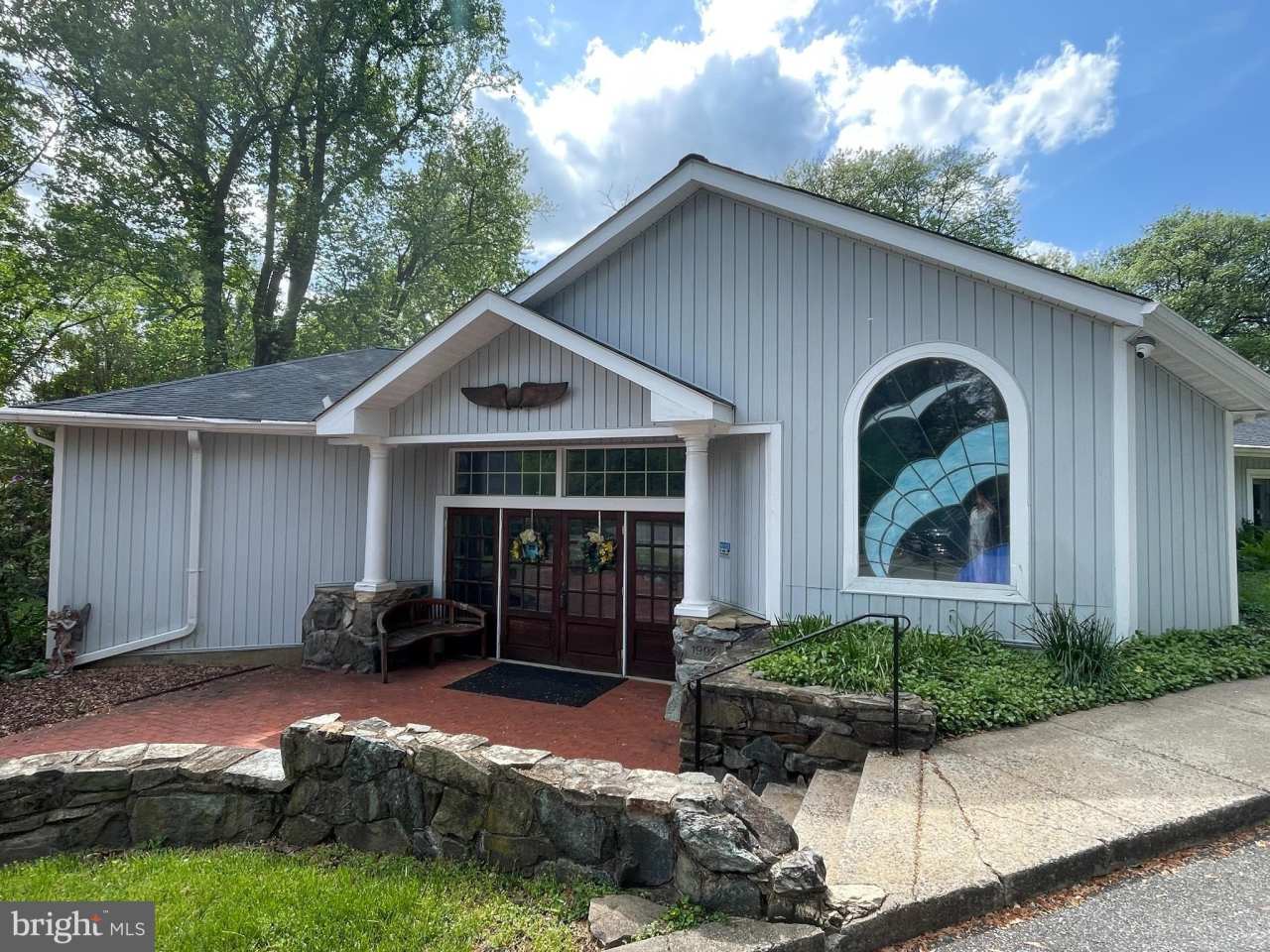 111 CENTRAL Avenue unit: Sanctuary