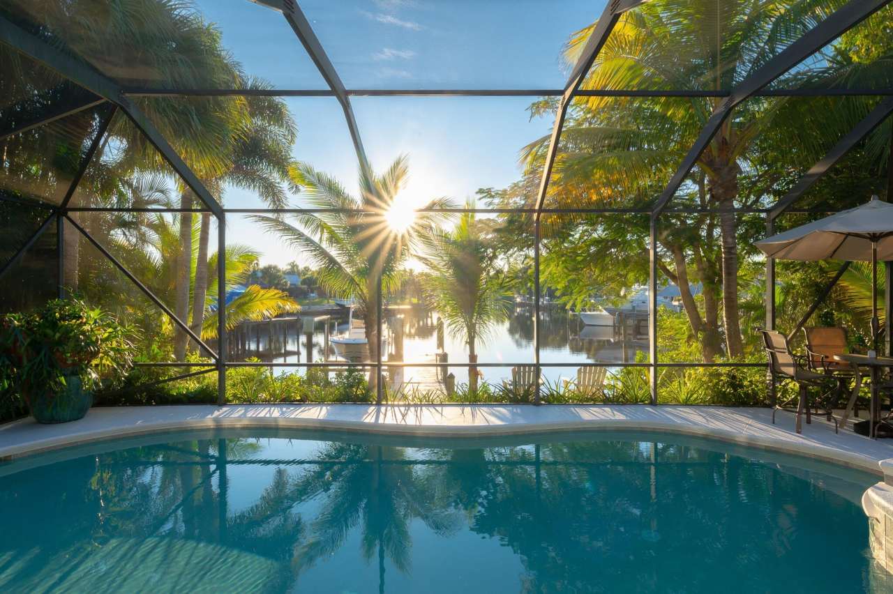 3842 SW Saint Lucie Lane