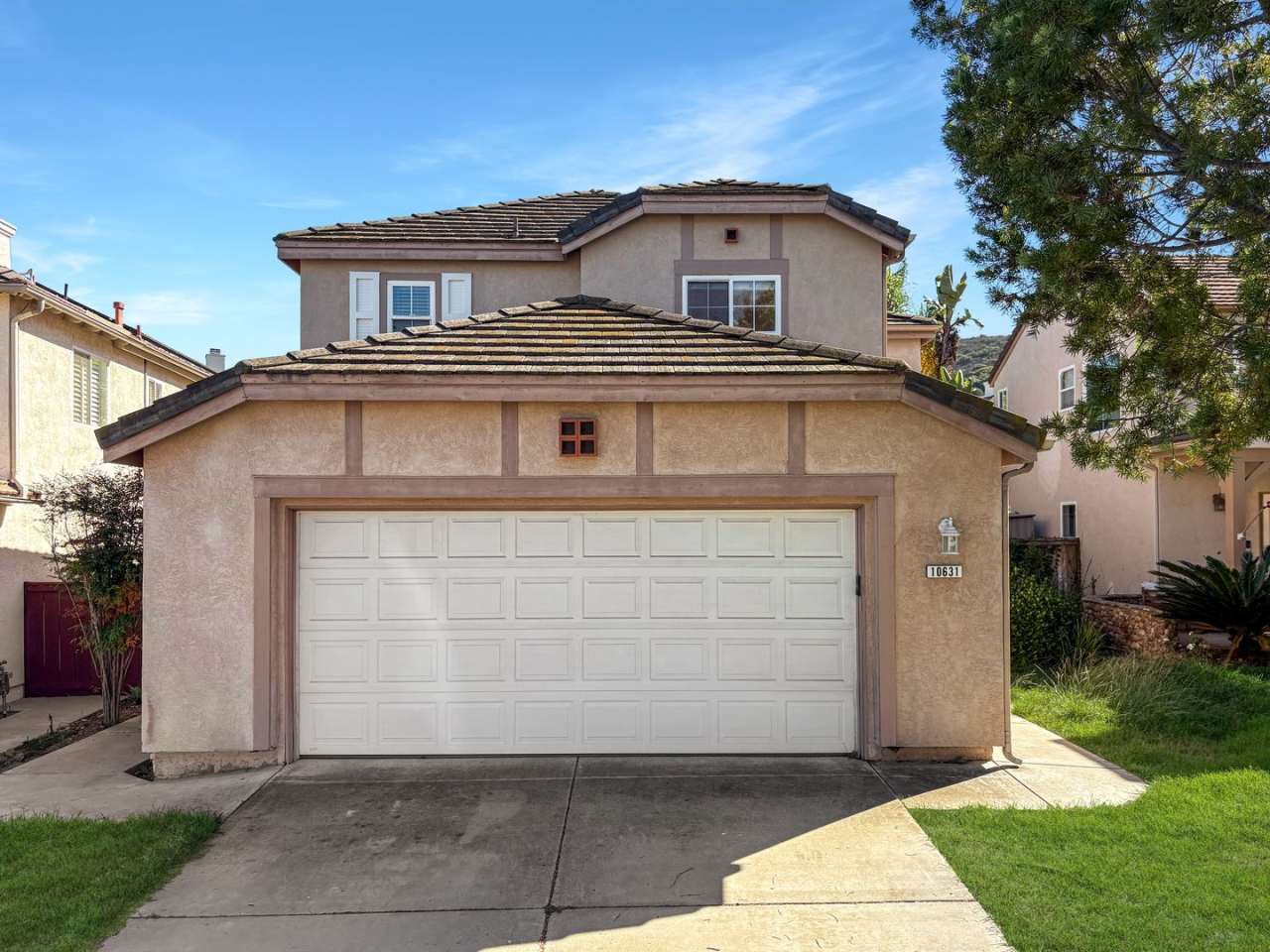 Bright  Spacious 4B/3BA Scripps Ranch Home - New AC, Hardwood Floors, Backyard!