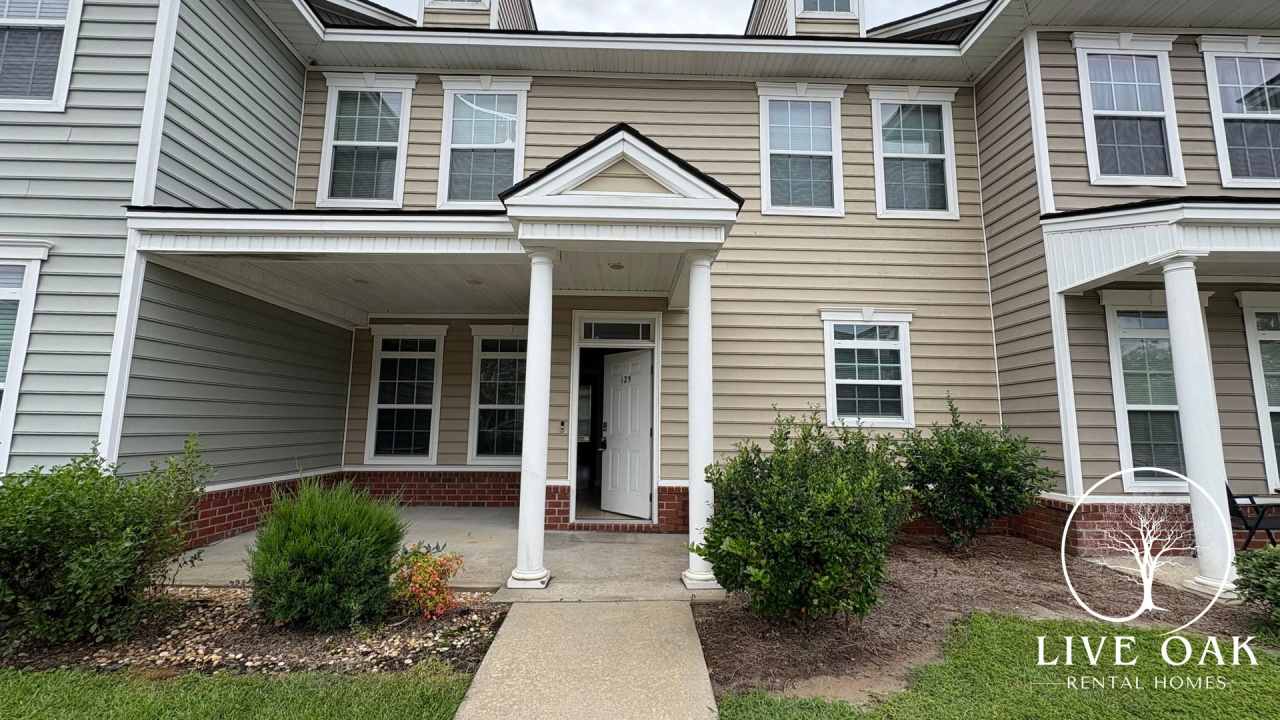 125 Governors Boulevard Hinesville, GA