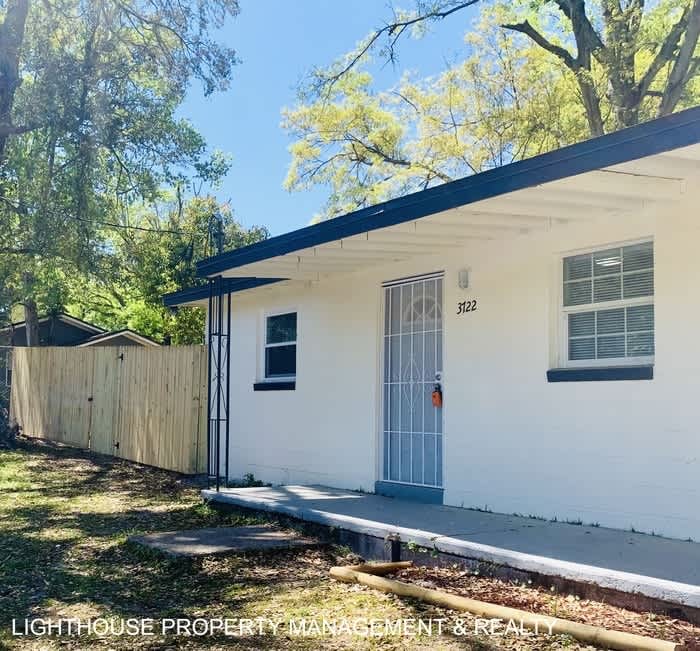 3722 Grunthal Street