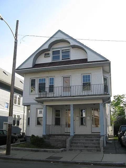 9 Bradford Ave.