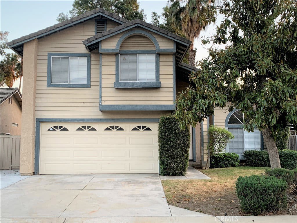 1228 Scenic View Street