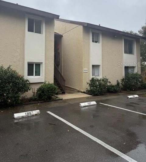 2600 HIDDEN LAKE DRIVE N