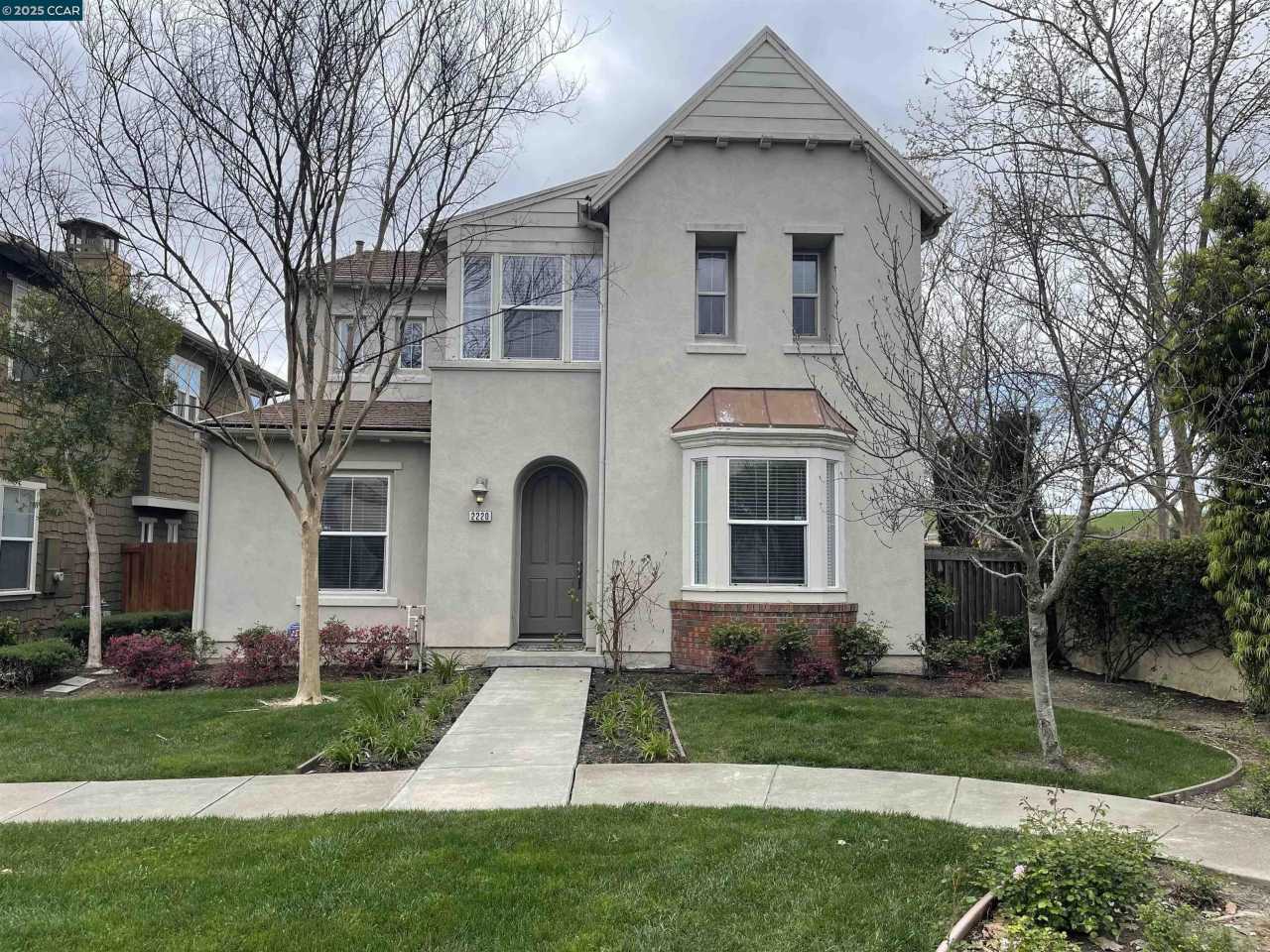 2220 MAGNOLIA BRIDGE DR