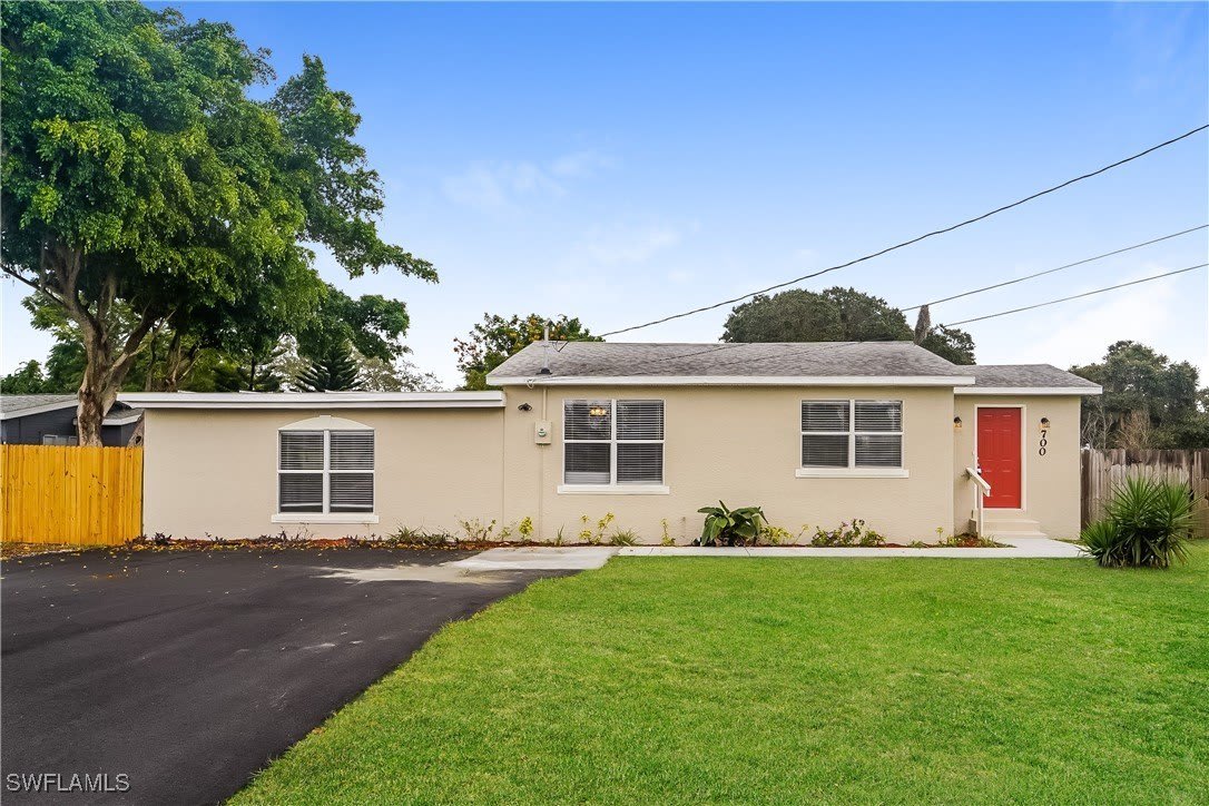 700 Suncrest Drive