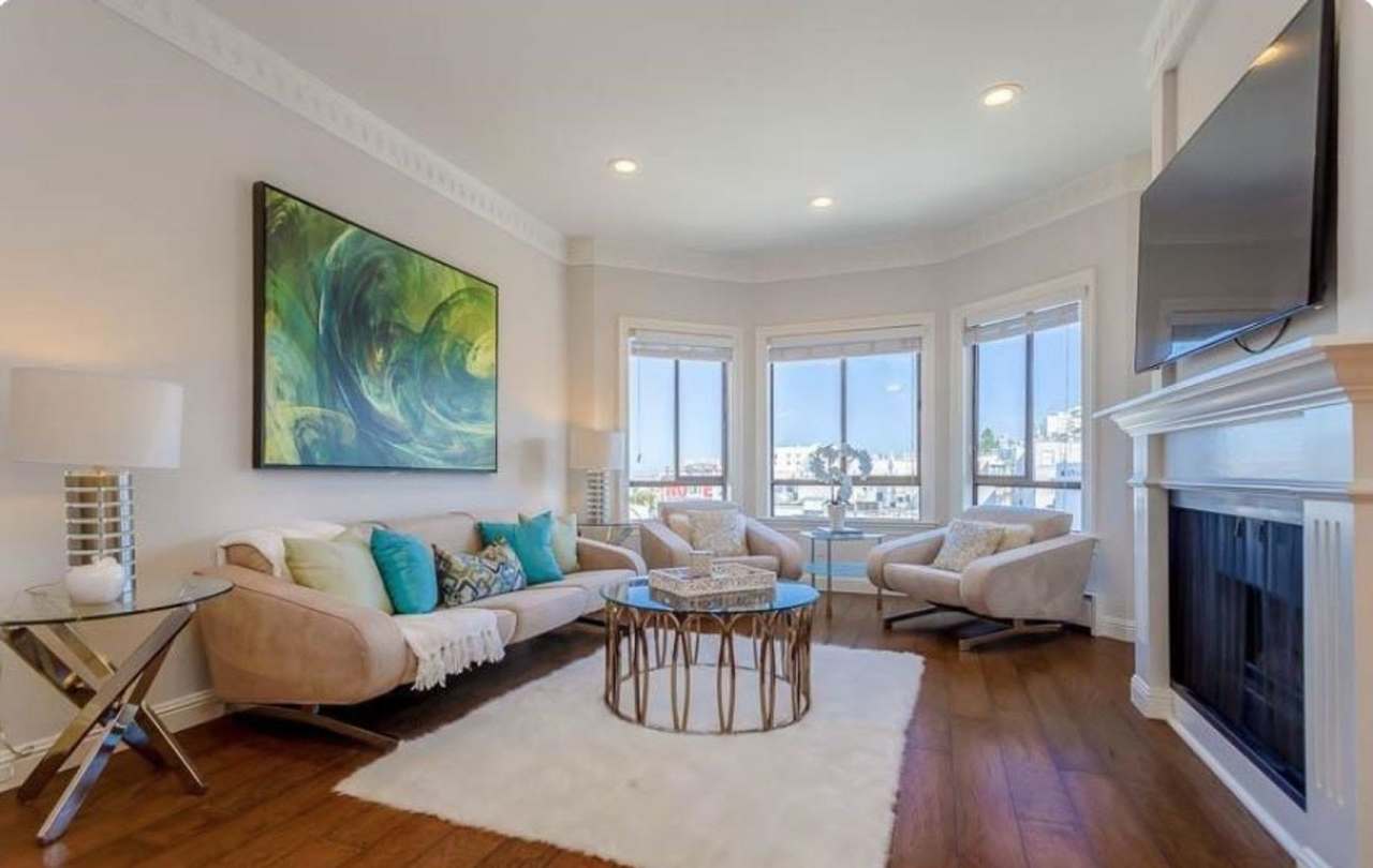 EPIC REA -Russian Hill Top Floor View 2 bed/2 bath condo w/ parking space  storage