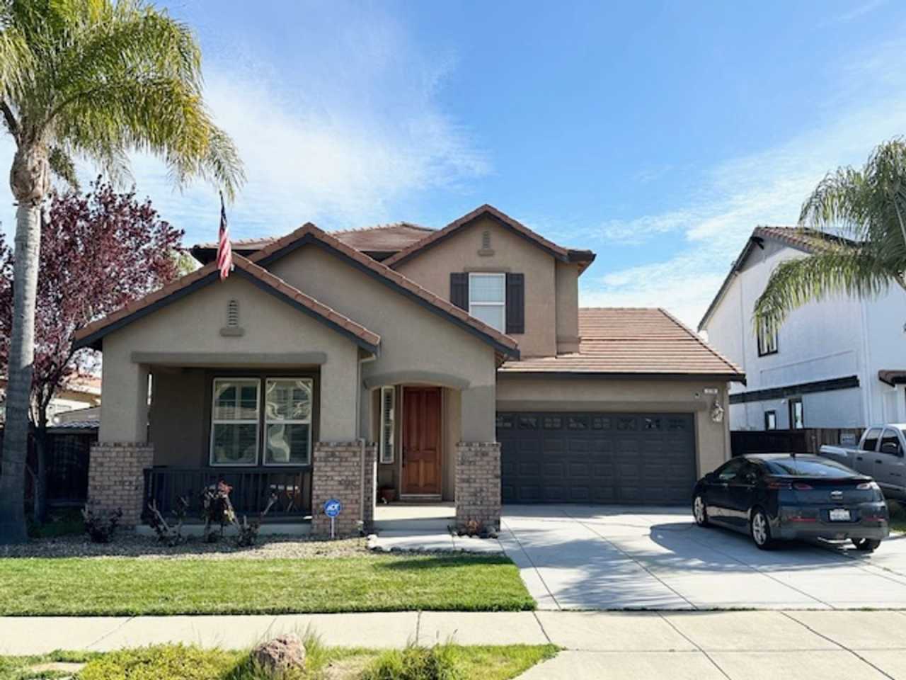 Brentwood 4 bd/ 2.5 bath with Speakeasy Room behind 2 car garage! Incredible backyard patio, outdoor kitchen