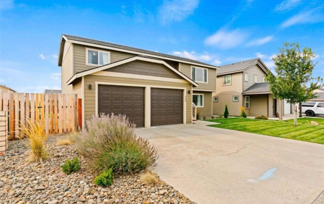 Newly Renovated  Ready to Impress!