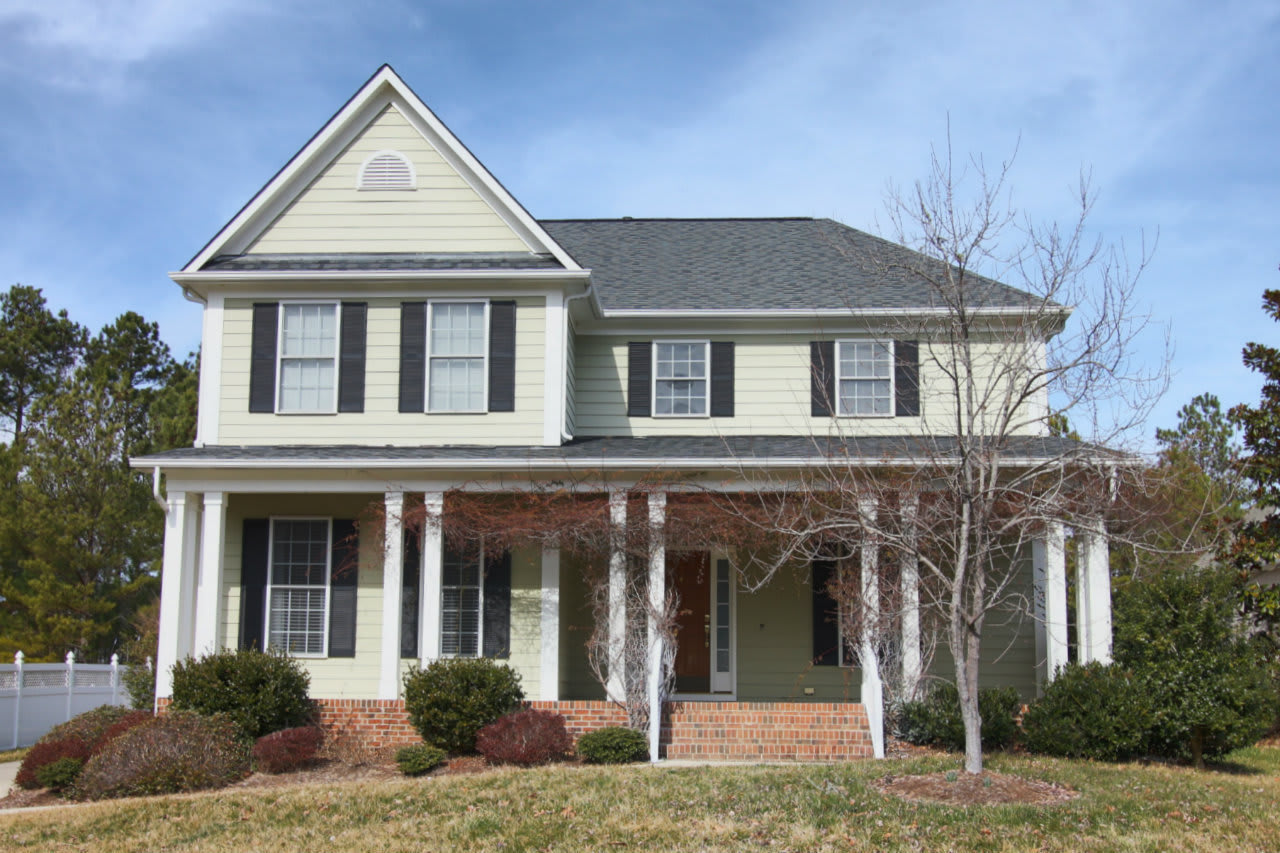 Beautiful 4 Bedroom Home in Governors Park!