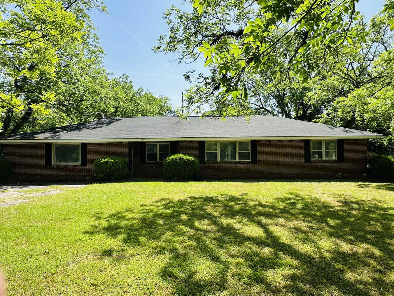 1441 Central Avenue North