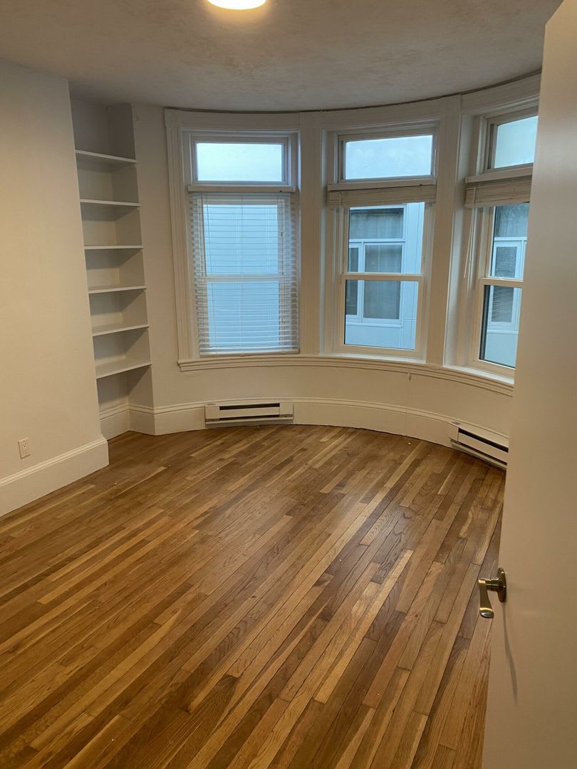 49 Westland Ave #18R Boston MA 02115