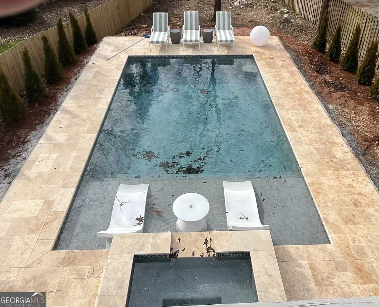 524 Seminole Avenue NE