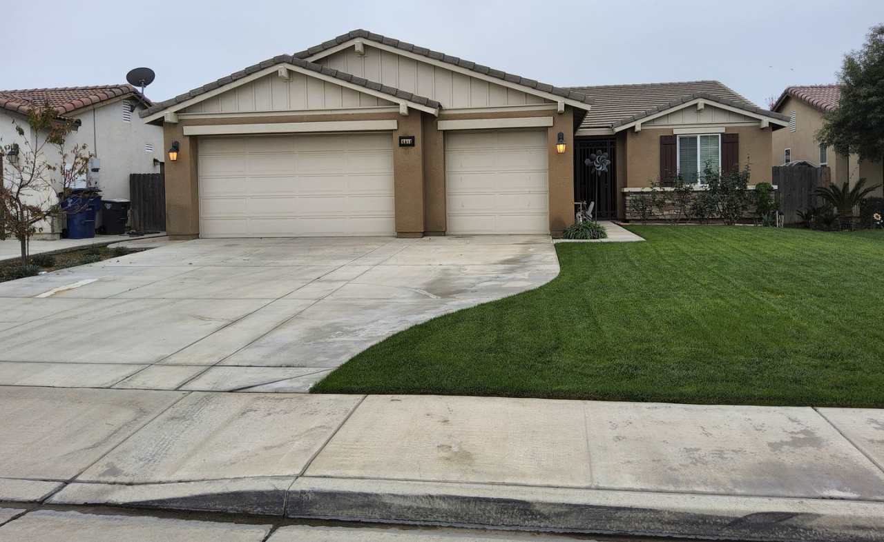 5815 Pearl Ridge, Bakersfield, CA 93313