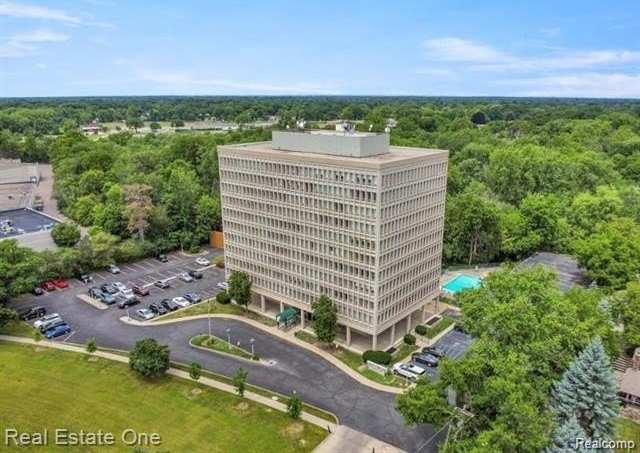 22700 Garrison Street