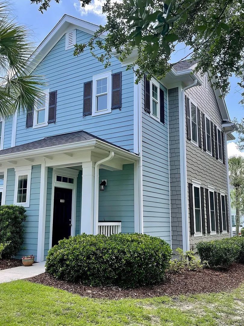 Can be furnished or Unfurnished on Daniel Island!