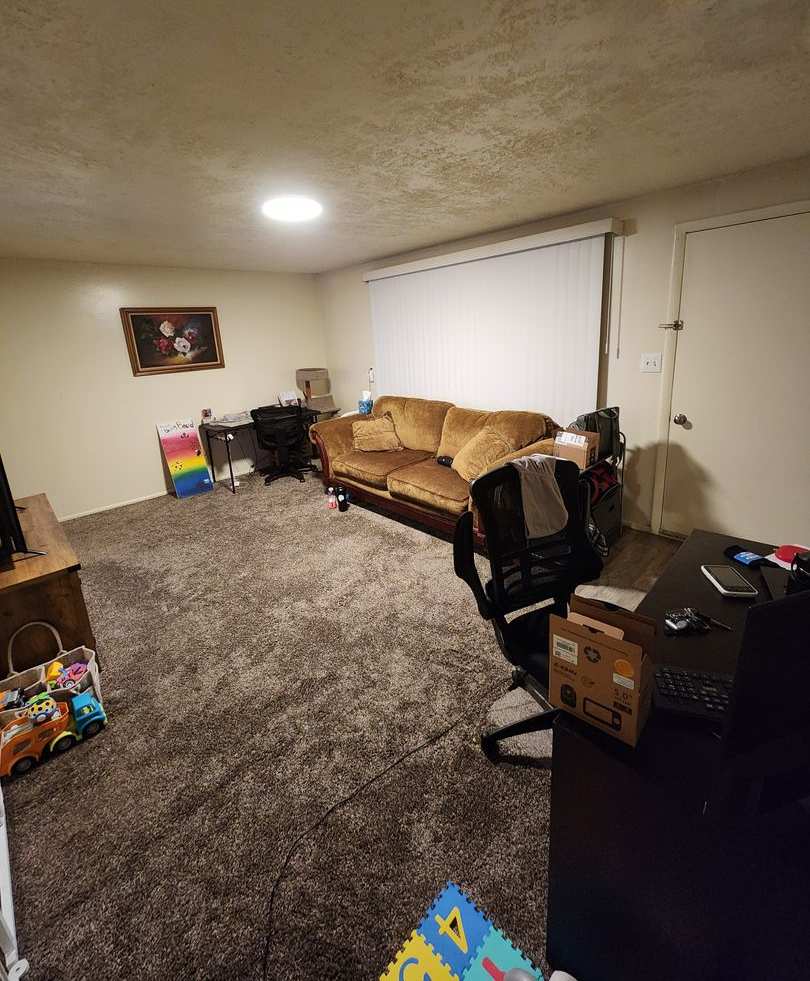 SINGLE FAMILY HOUSING - 2 bed/1 bath in Orem