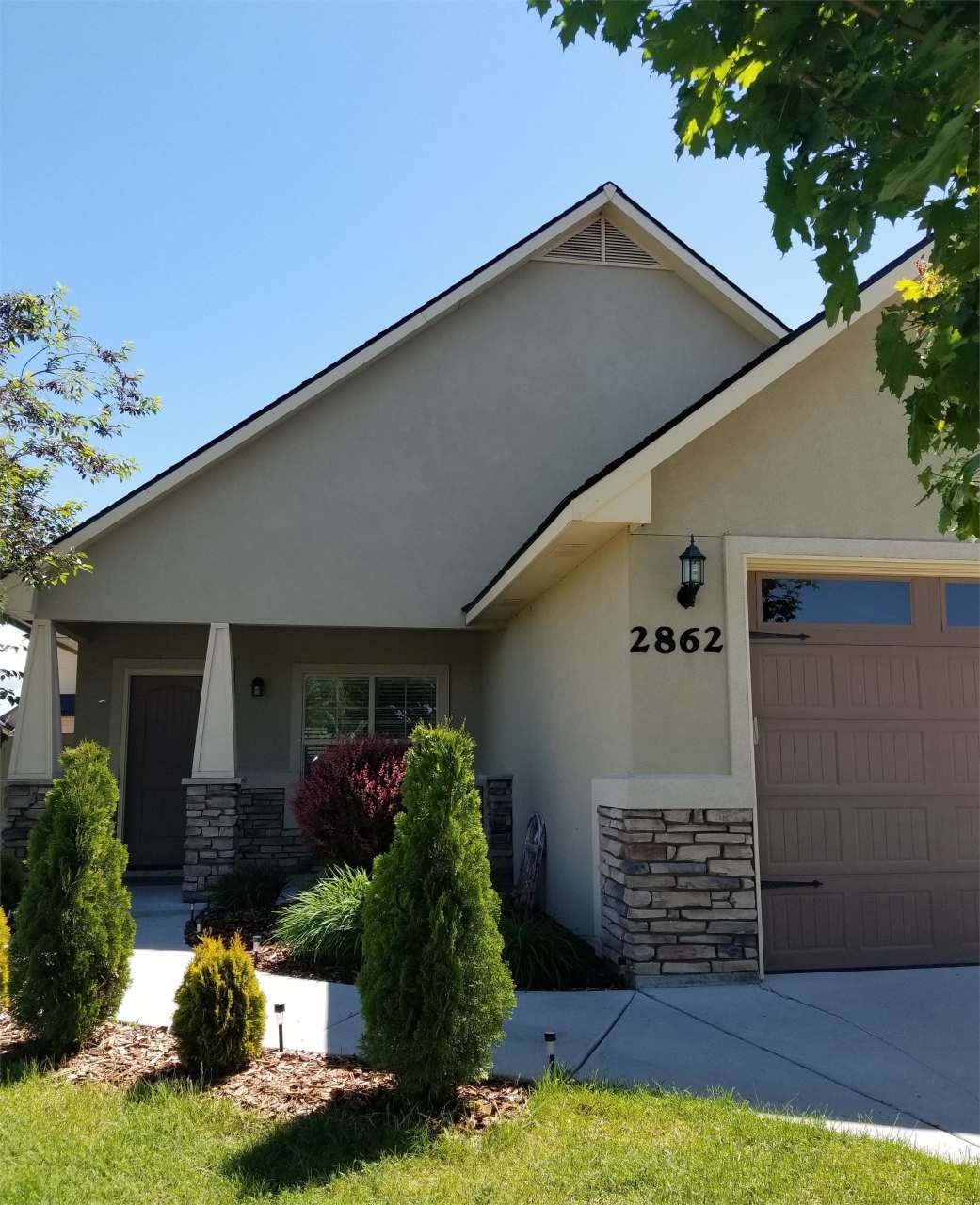 2862 North Vallin Avenue