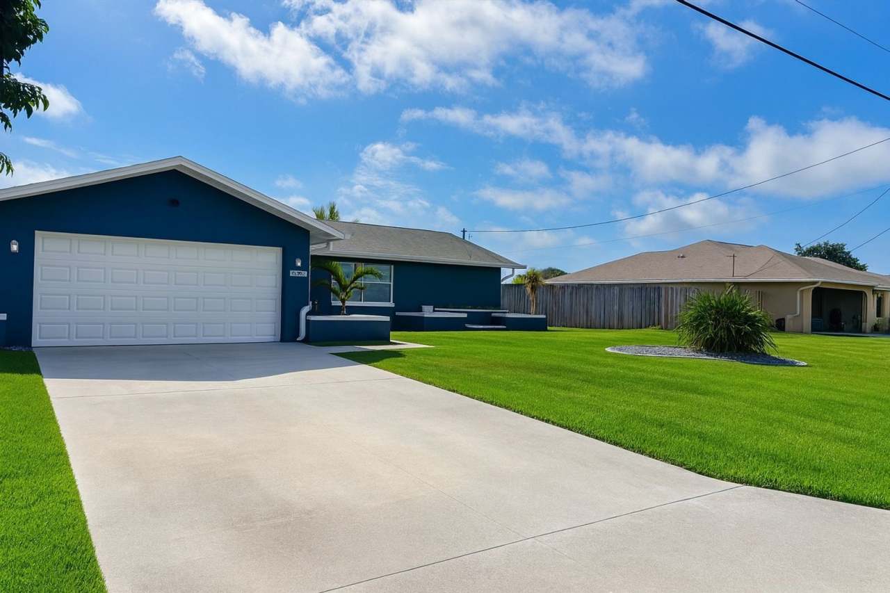 Live your best Florida lifestyle, Beautifully remodeled Gulf-access home—just 15 minutes to the river!