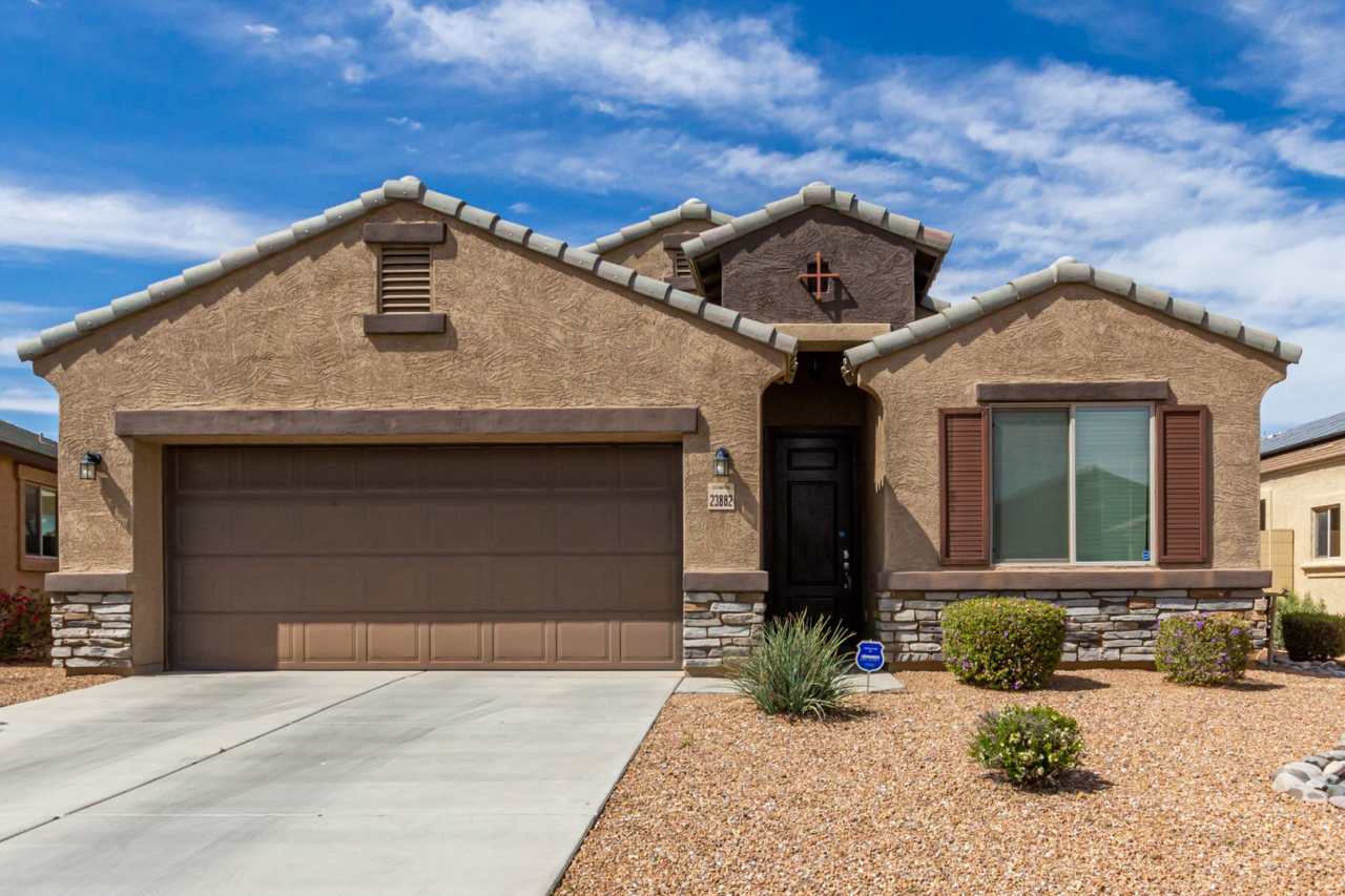 New Listing in Buckeye