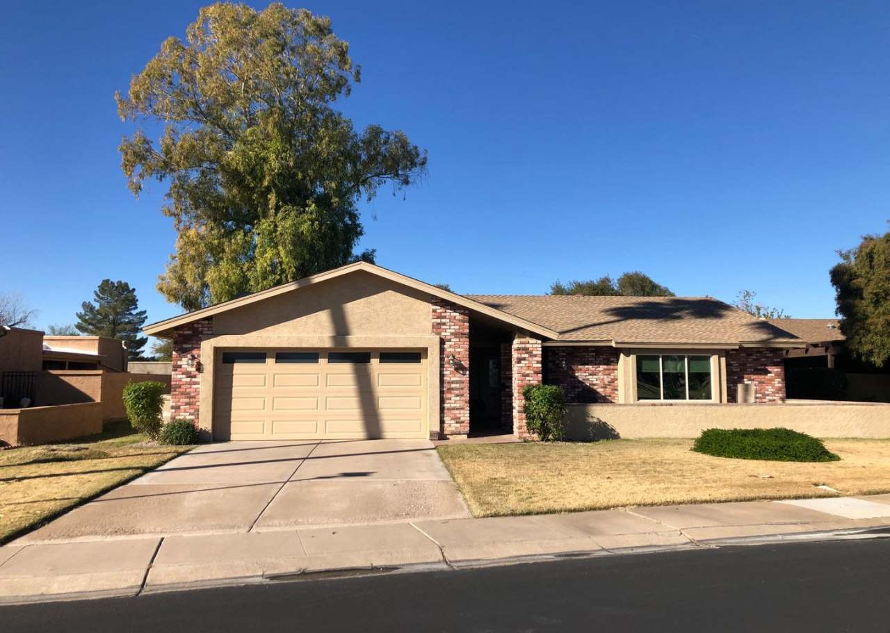 Welcome to this charming 2-bedroom, 2-bathroom house located in Leisure World a 45+ Active Adult Resort Community. Available April 19, 2025 through January 2025!