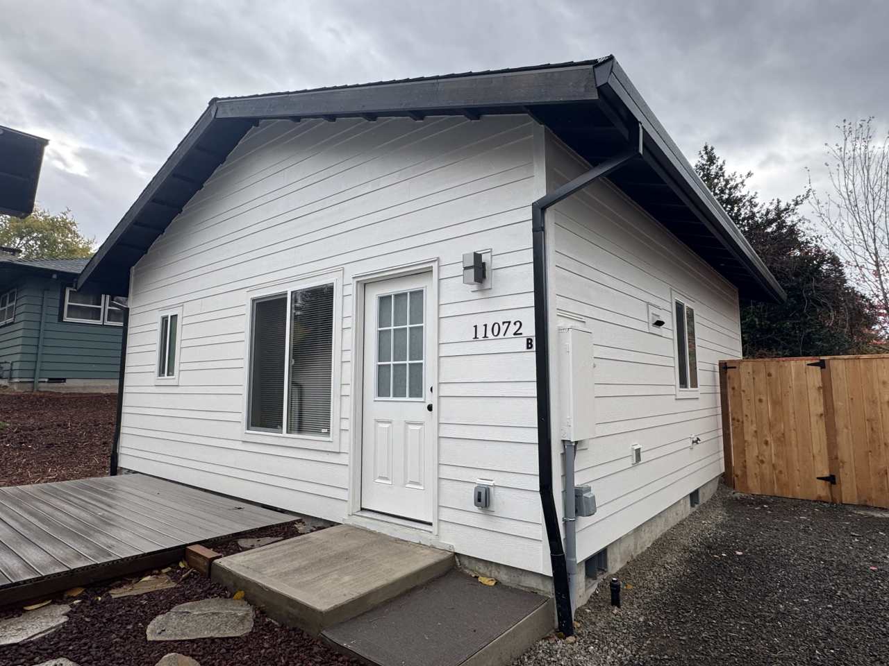 11072 SW Sunny Hill Lane, Unit B