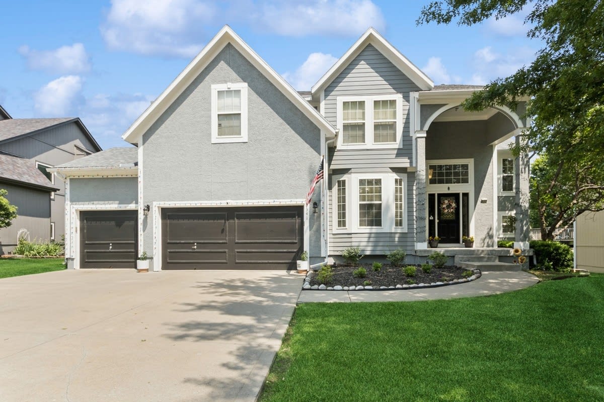 5341 Meadowlark Drive