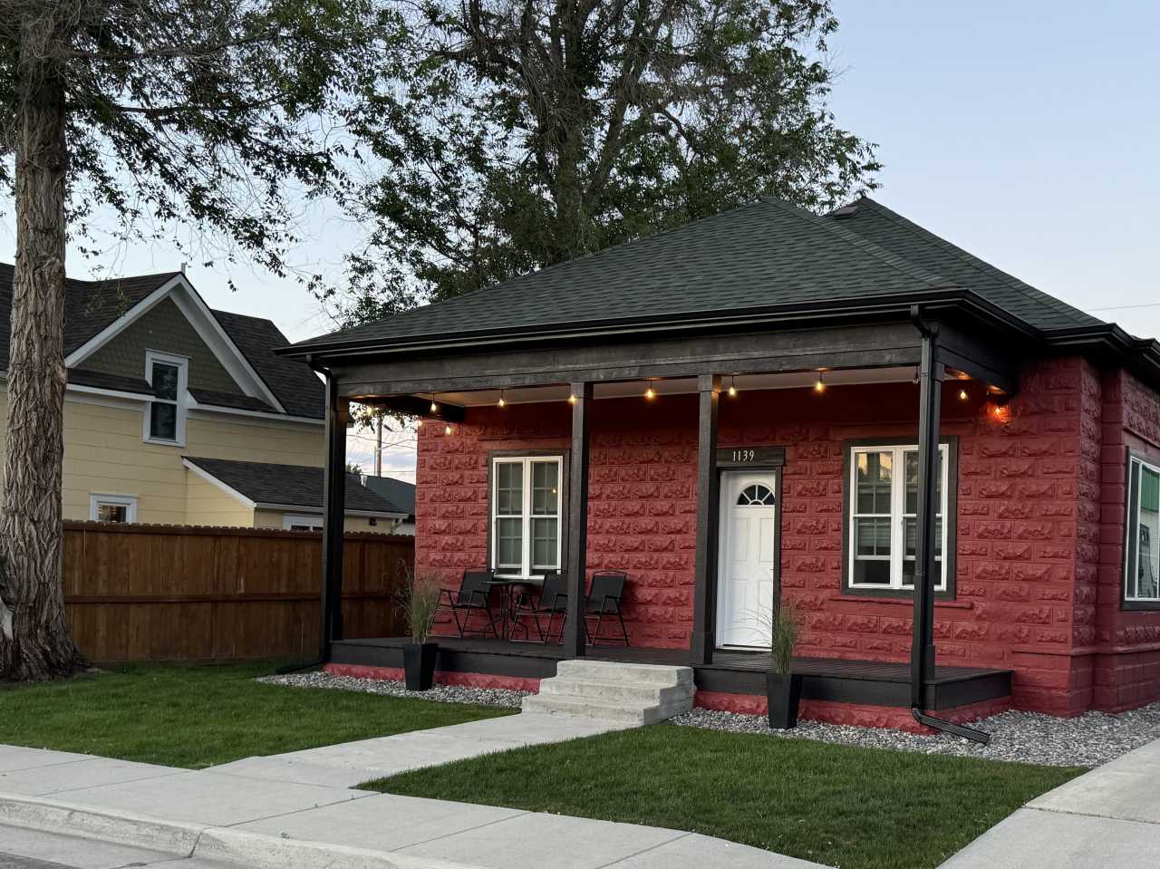 1139 North Gould Street