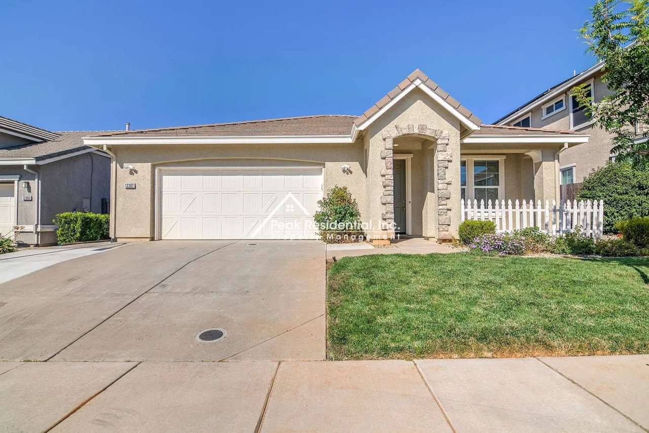 Beautiful 3bd/2ba Rancho Cordova Home-Must See!