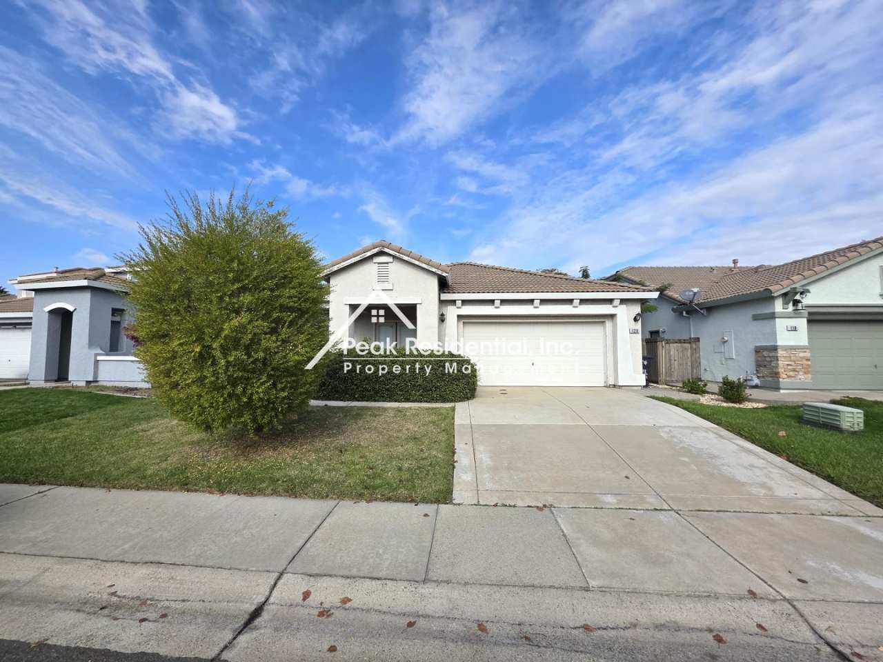Spacious Natomas 3bd/2ba Home with 2 Car Garage
