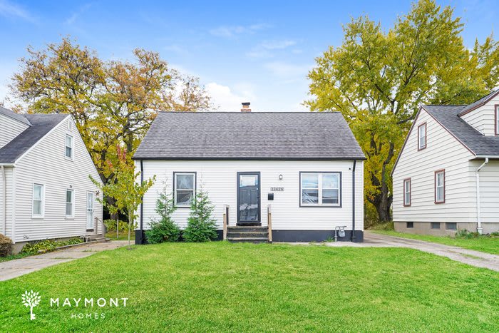 12426 Shady Oak Boulevard