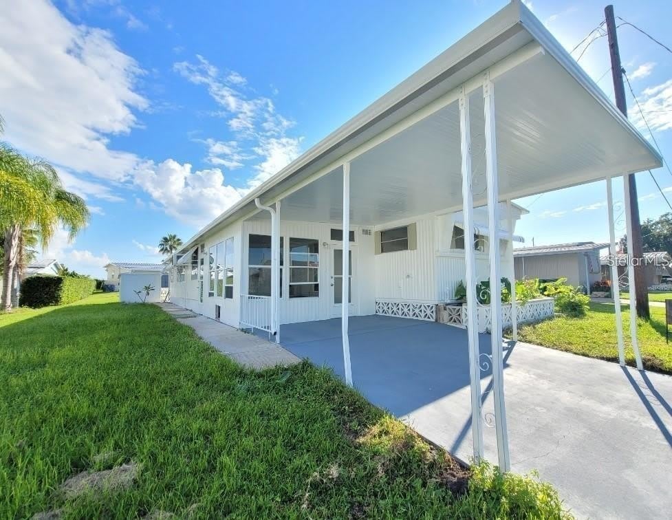 321 3RD STREET DRIVE W