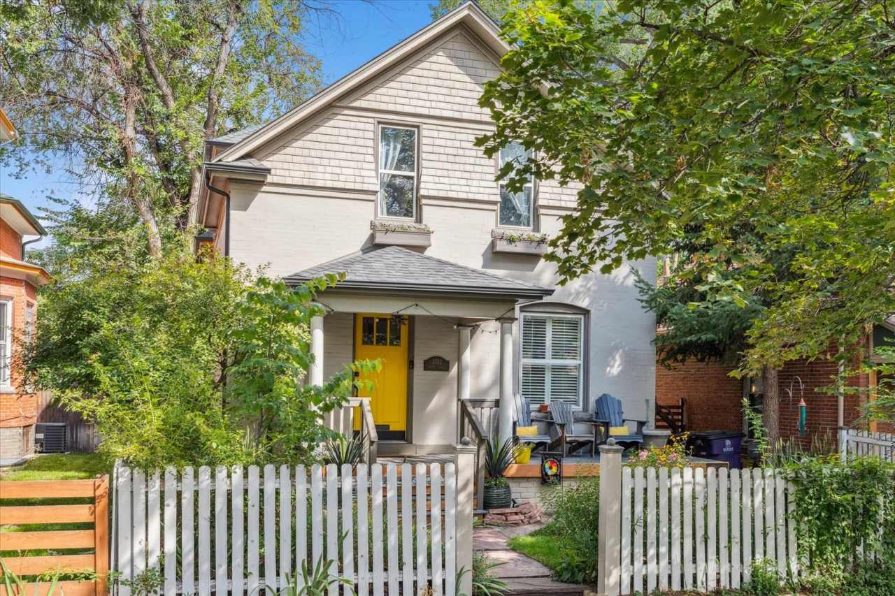 Furnished or unfurnished updated single family home in The Highlands.