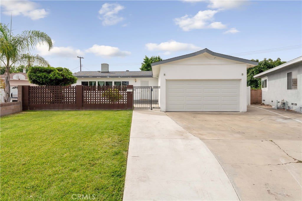 2106 W Judith Lane