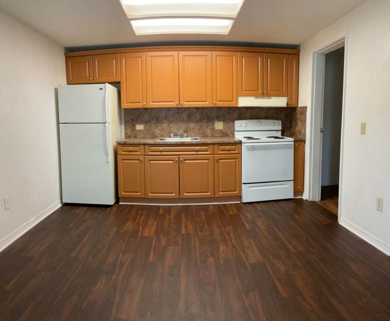 Spacious 2/1 in a great location! Up to 2 Months Free!