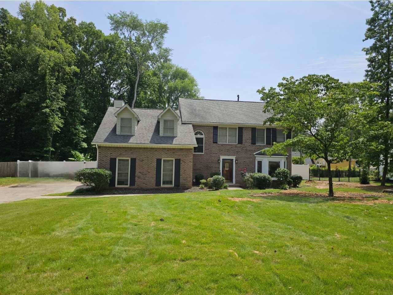 Perfect Peachtree City Location, 4 Bedroom, 2.5 Bath Home with In-ground Pool