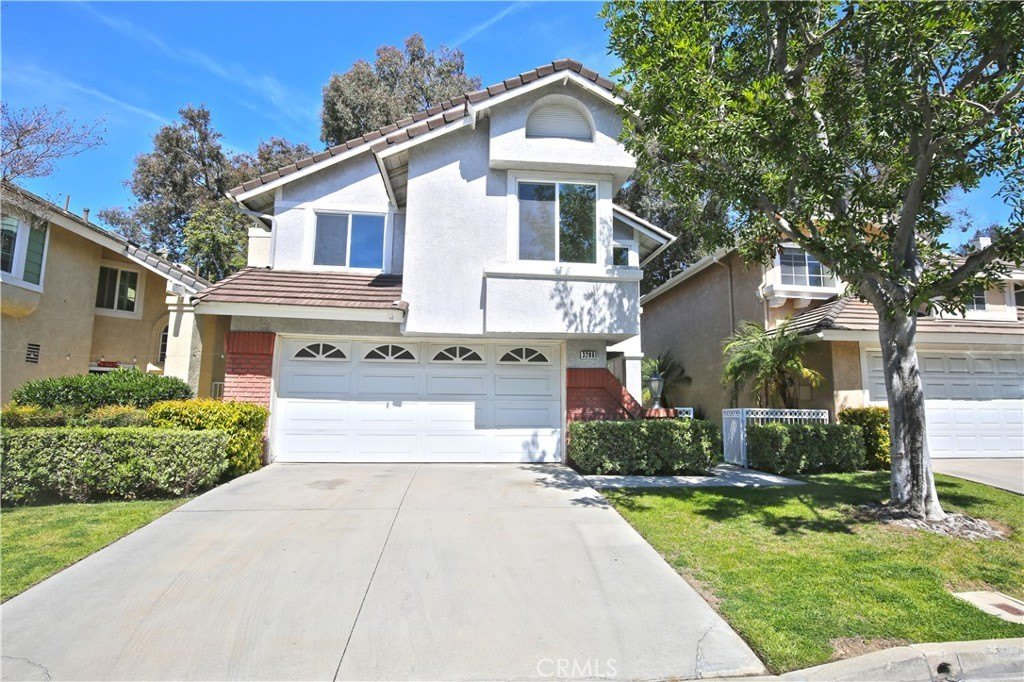 3268 Cambridge Drive