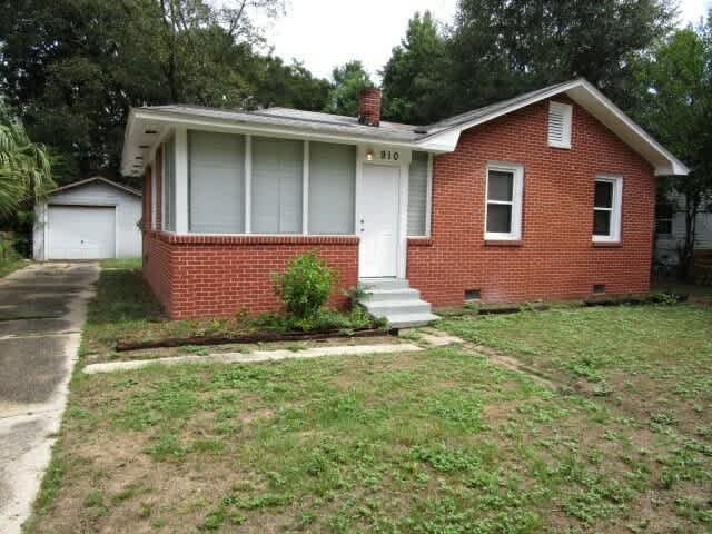 910 N 63rd Ave: MOVE IN SPECIAL!! Waived $350 Cleaning Fee!!!!!