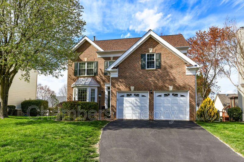 46814 Snow Hill Way