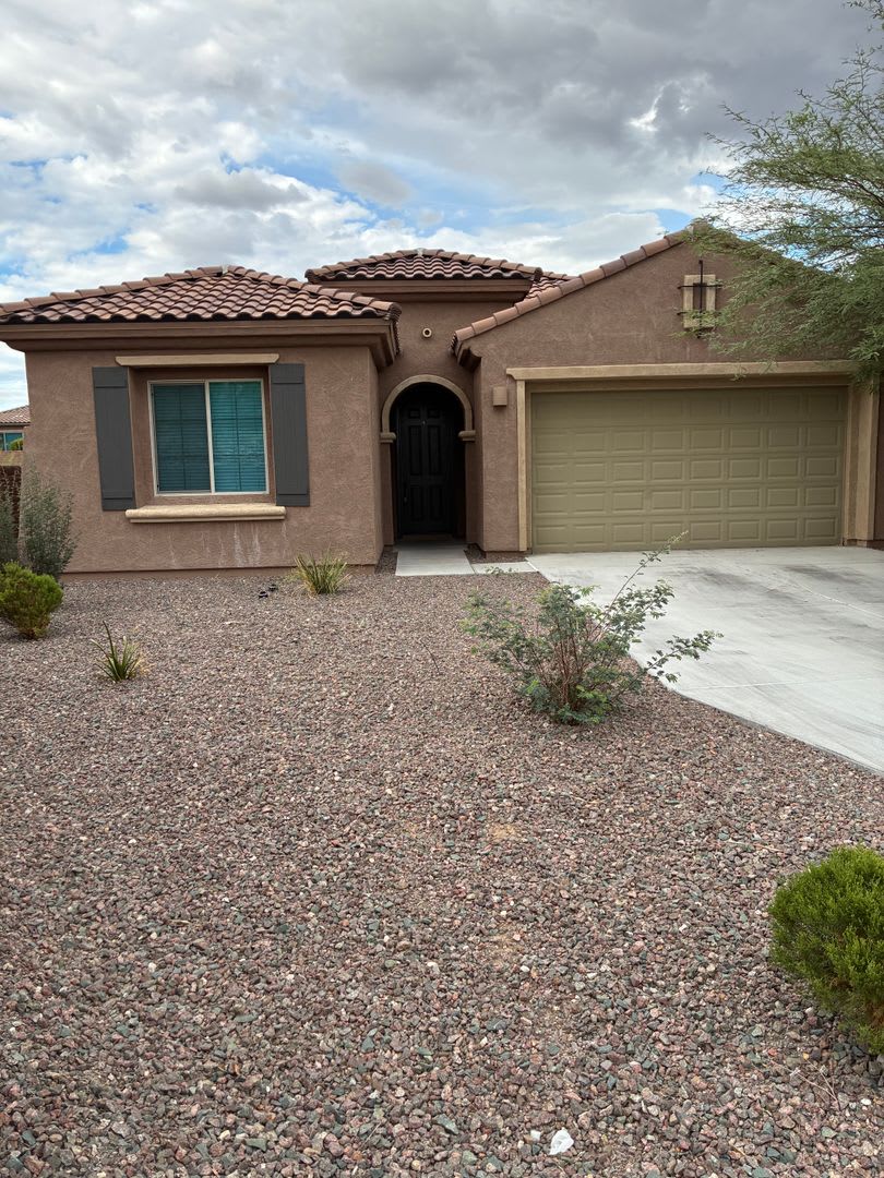 Luxury Living in Oro Valley $2600.