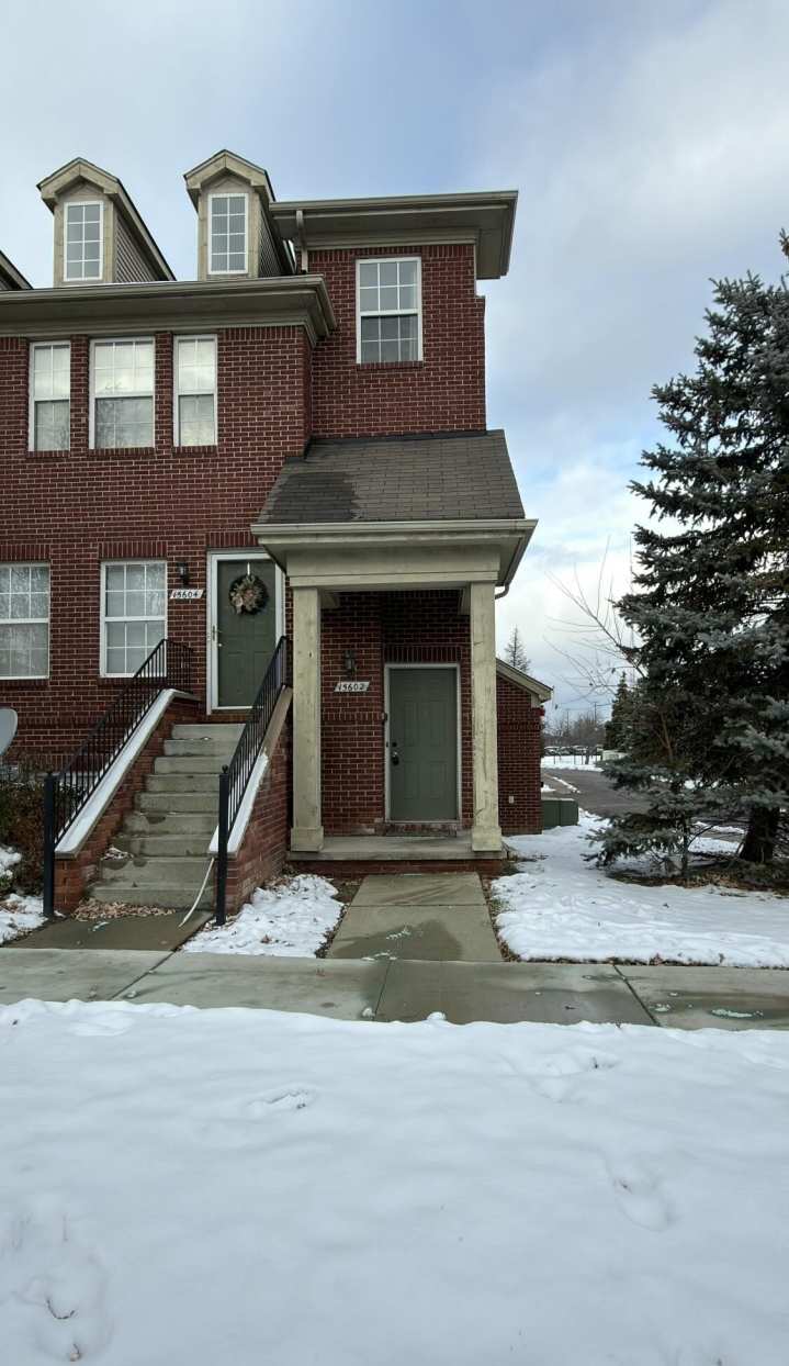 15602 Stone Crossing Drive