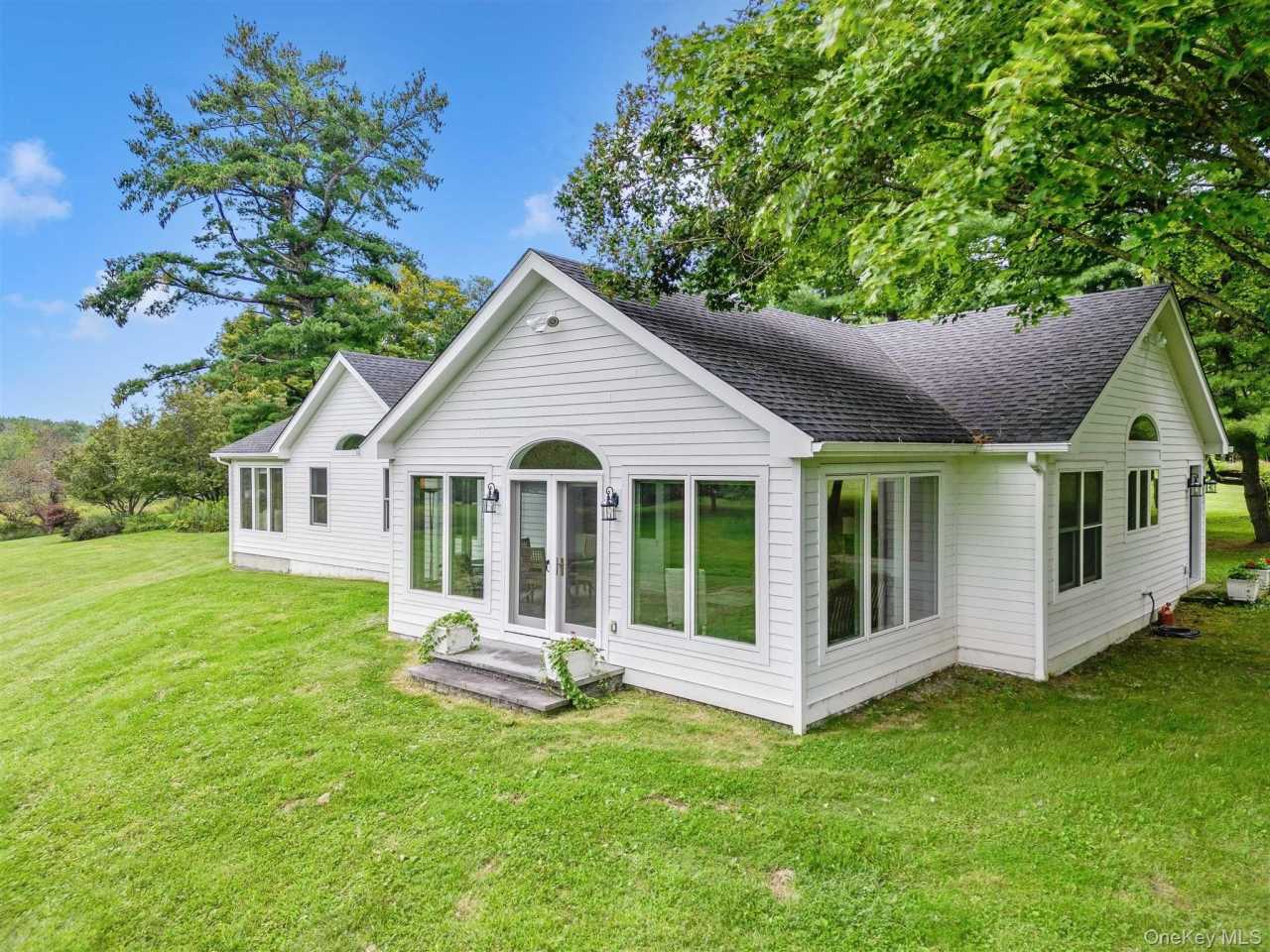 238 PUMPKIN LANE REAR