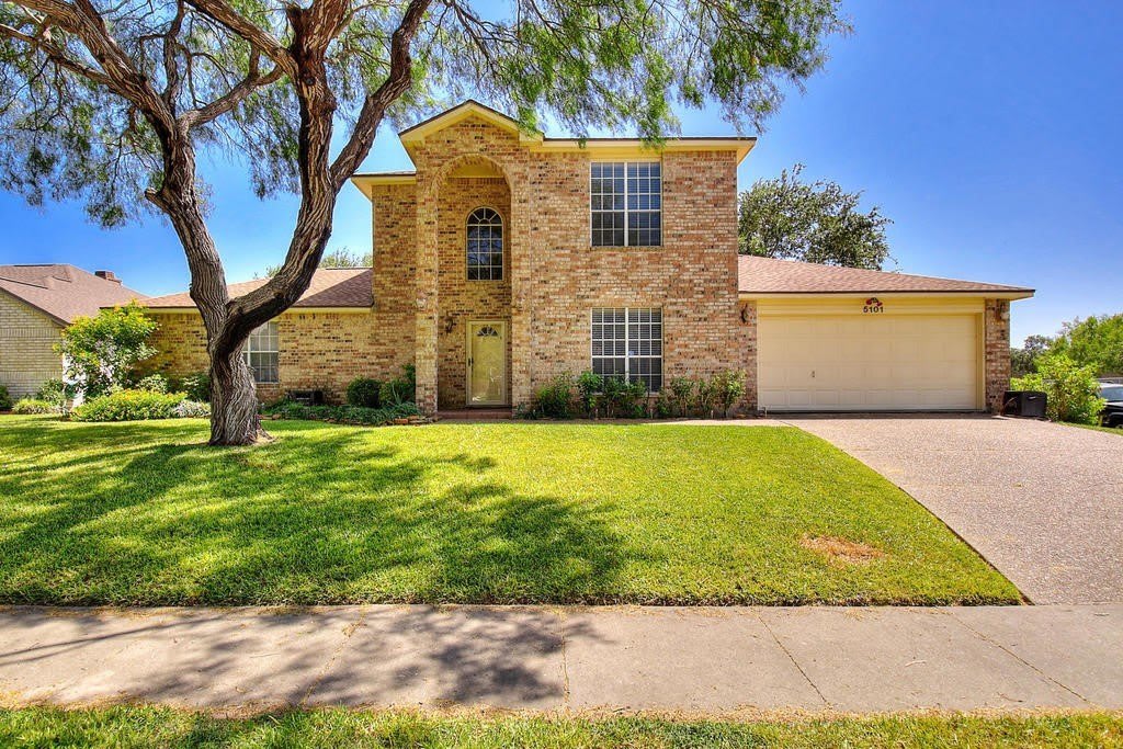 5101 Cavendish Drive